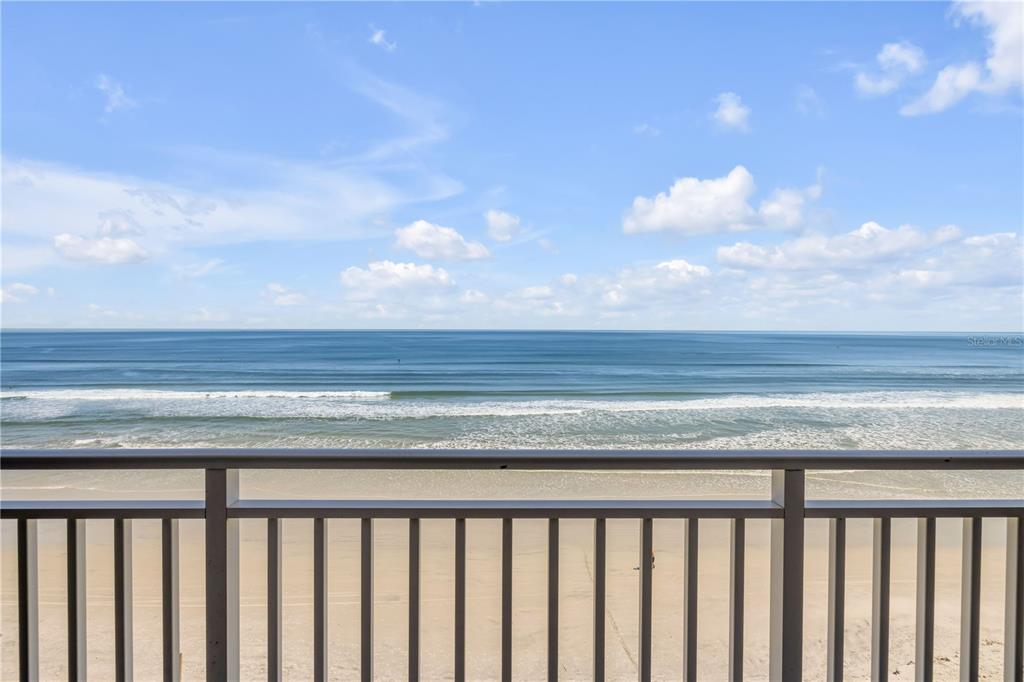 2401 S ATLANTIC AVENUE UNIT D305, NEW SMYRNA BEACH, FL — photo 3 of 30