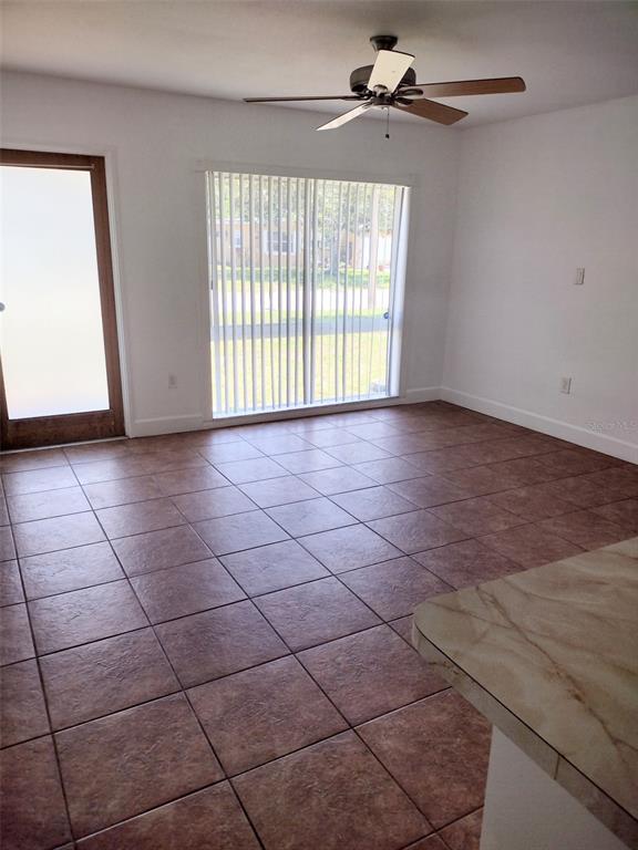 10609 AGATE COURT, PORT RICHEY, FL — photo 4 of 29
