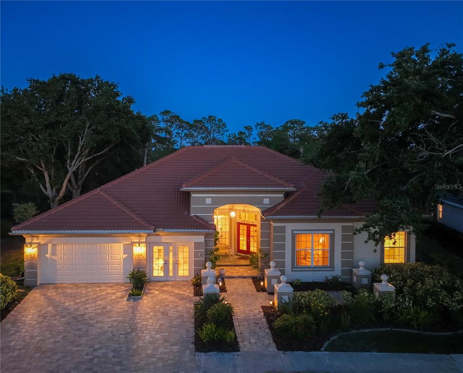 766 SHADOW BAY WAY