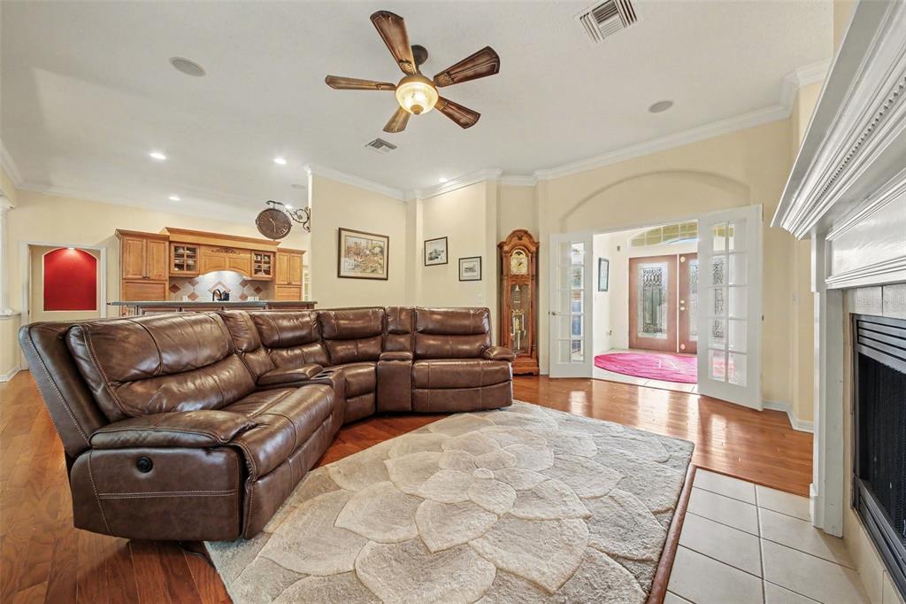 5384 AURORA DRIVE, LEESBURG, FL — photo 5 of 30