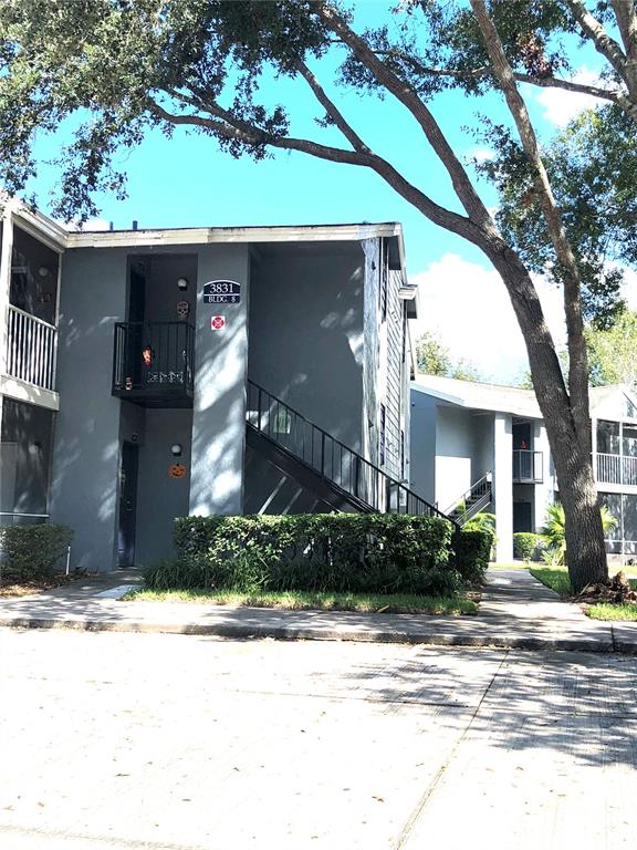 3831 BOWLINE CIRCLE UNIT 204