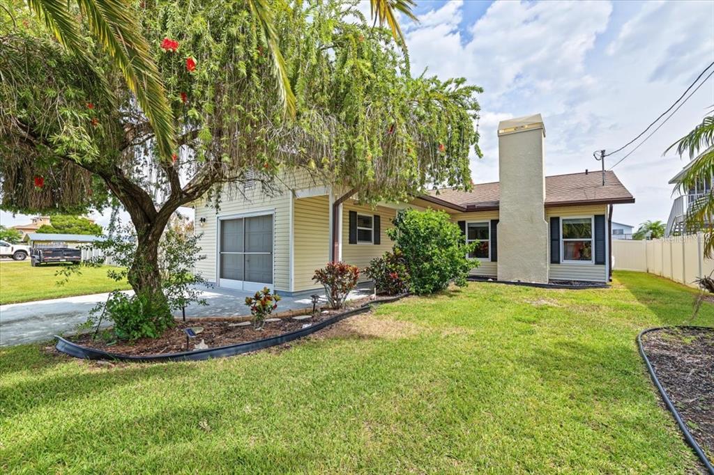 4140 DES PREZ COURT, HERNANDO BEACH, FL — photo 2 of 30