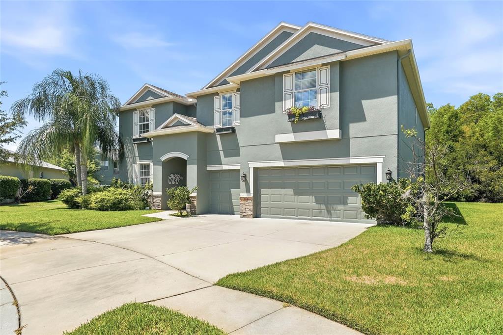 3987 ROUND TABLE COURT