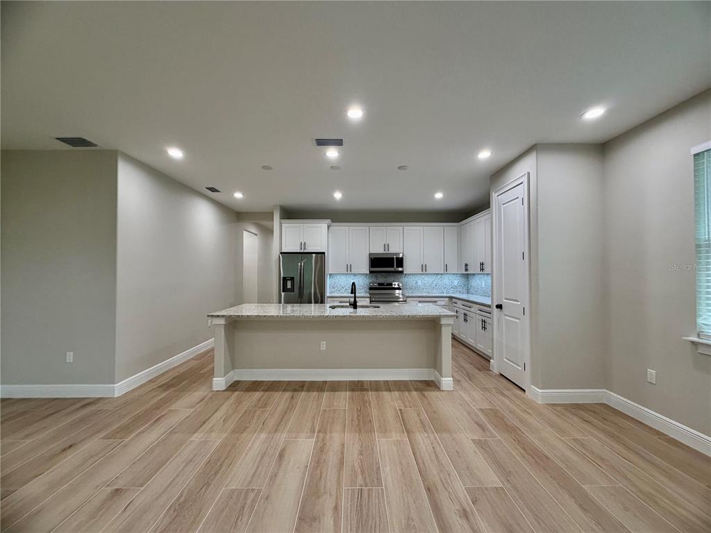 13899 SE 53RD TERRACE, SUMMERFIELD, FL — photo 5 of 21