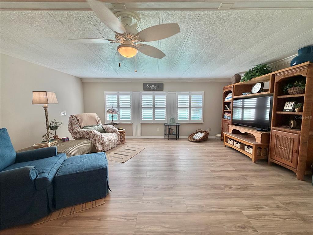 107 ROYAL PALM DRIVE, LEESBURG, FL — photo 3 of 60