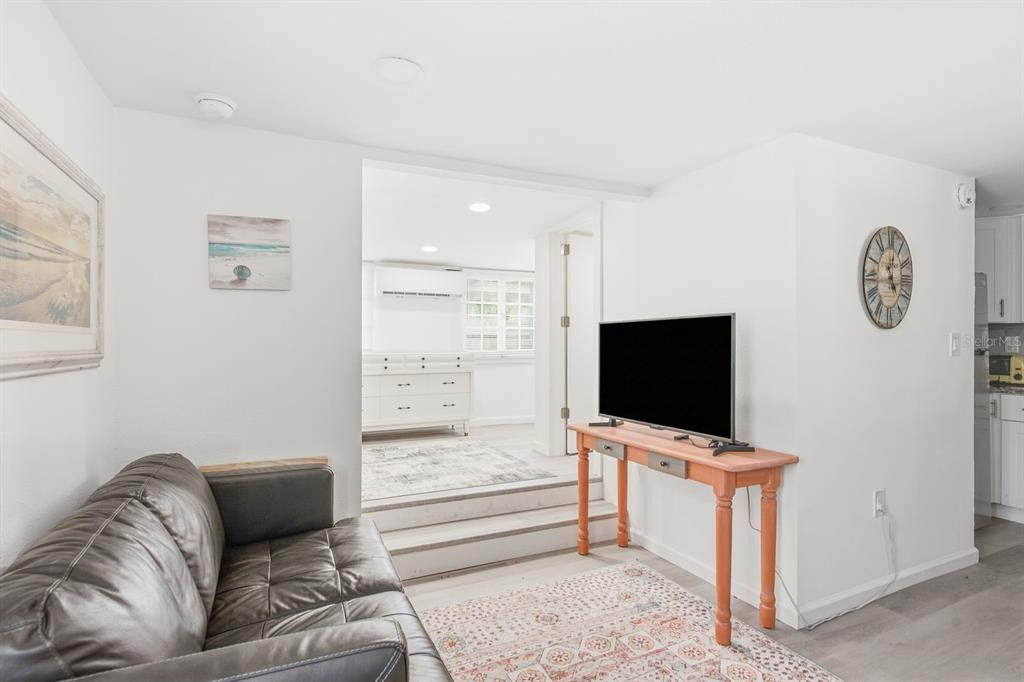 3025 56TH STREET S UNIT B, ST PETERSBURG, FL — photo 5 of 18