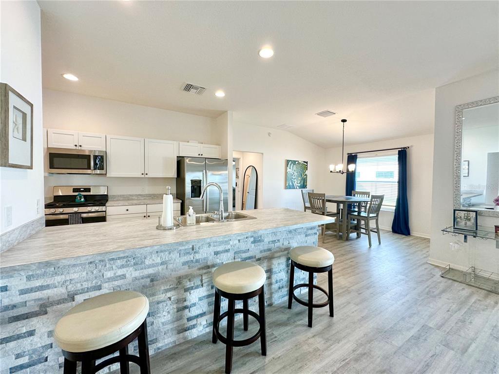 2634 RUTER WAY, MIDDLETON, FL — photo 2 of 30