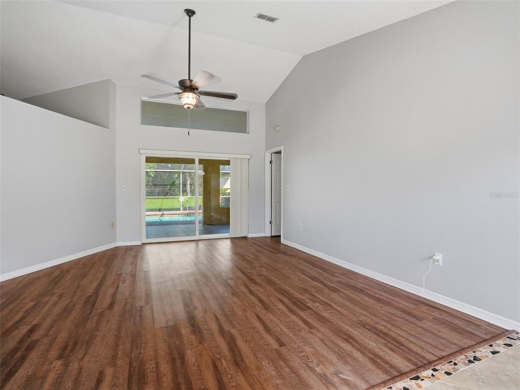 8209 ALHAMBRA COURT, SPRING HILL, FL — photo 5 of 30