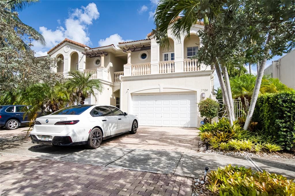 2709 NE 15TH STREET, FORT LAUDERDALE, FL — photo 2 of 30