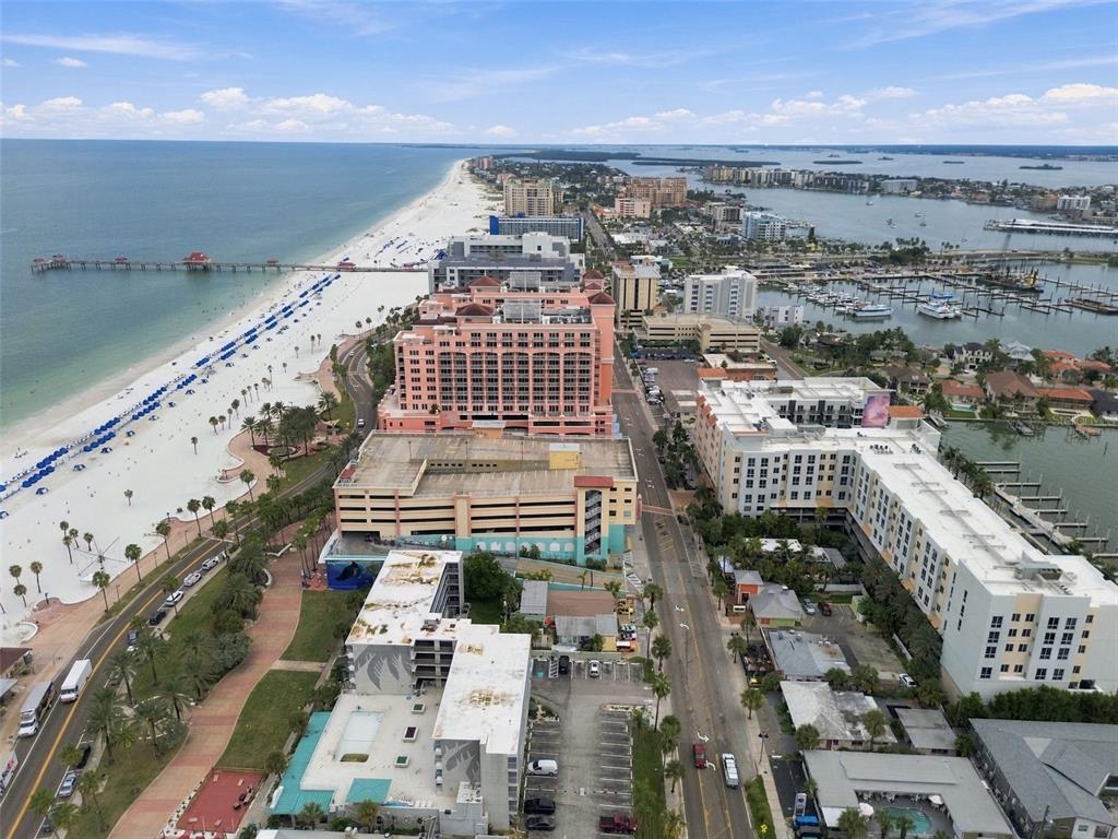 331 CORONADO DRIVE, CLEARWATER, FL — photo 4 of 18