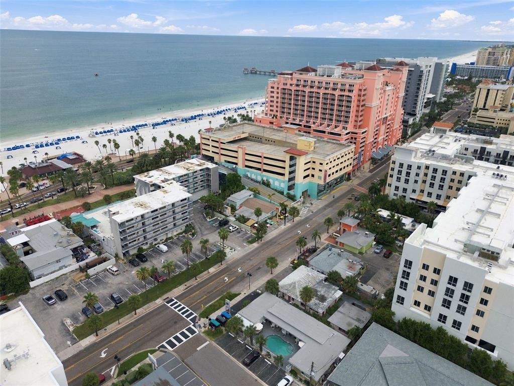 331 CORONADO DRIVE, CLEARWATER, FL — photo 5 of 18