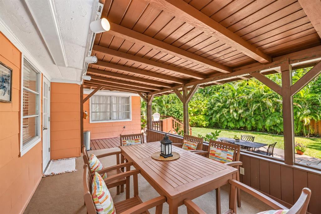 1725 SAN MATEO DRIVE, DUNEDIN, FL — photo 5 of 30