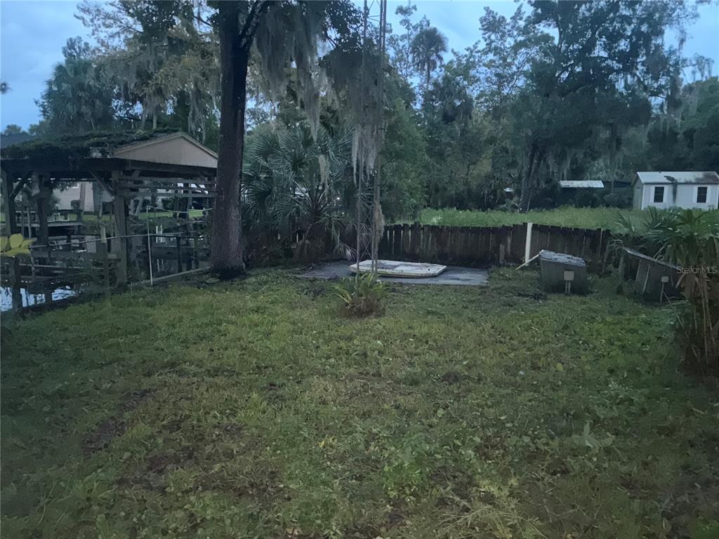 55616 LEE STREET, ASTOR, FL — photo 5 of 11