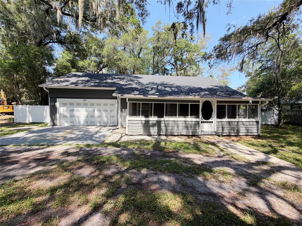 312 WADE AVENUE