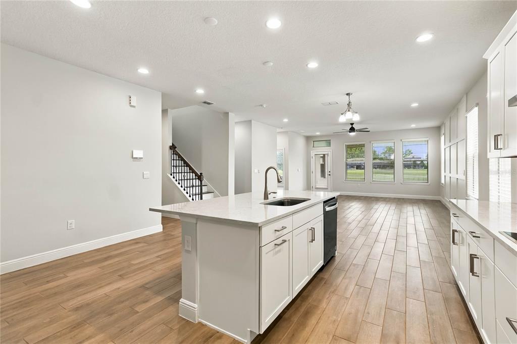 8819 SONOMA COAST DRIVE, WINTER GARDEN, FL — photo 4 of 30