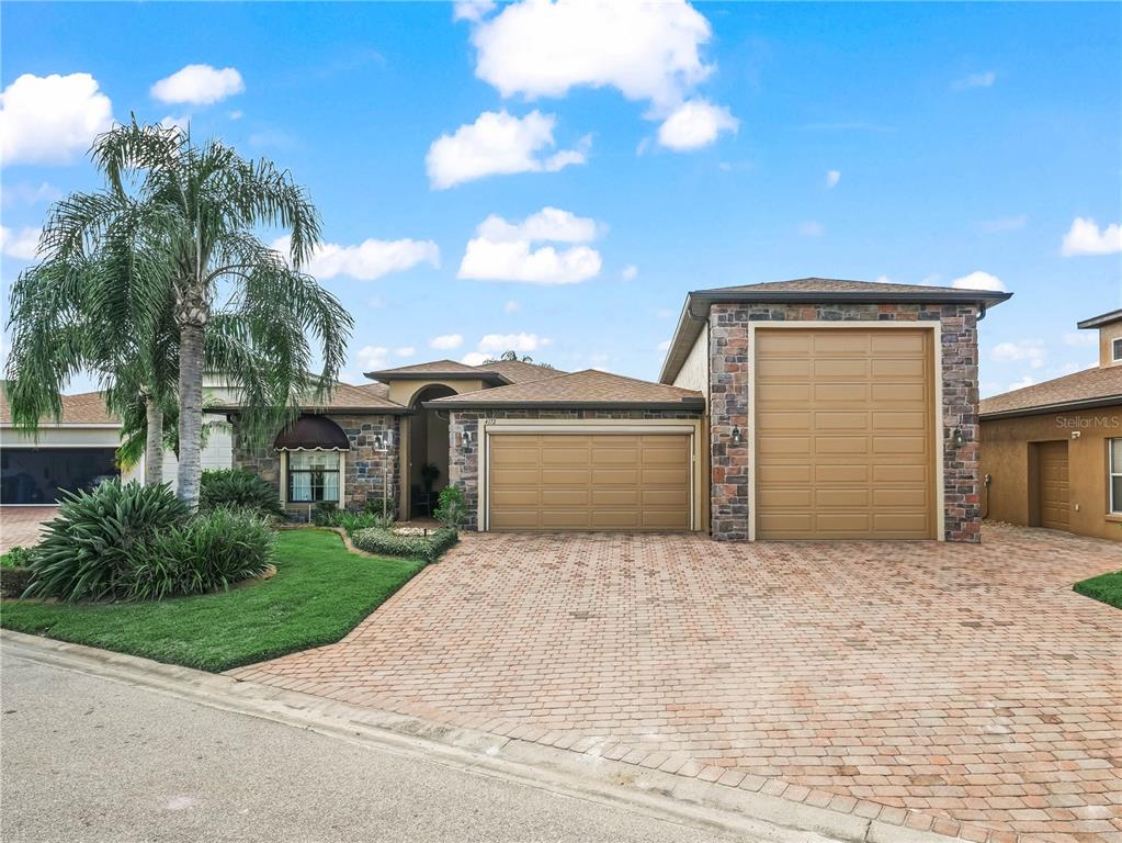 4172 DUNMORE DRIVE