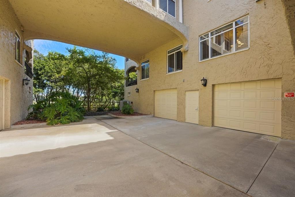 114 CLUB HOUSE DRIVE UNIT 305, PALM COAST, FL — photo 2 of 30