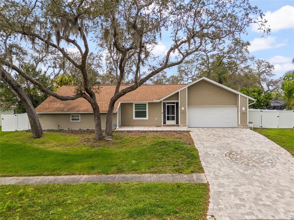3088 ENISGLEN DRIVE