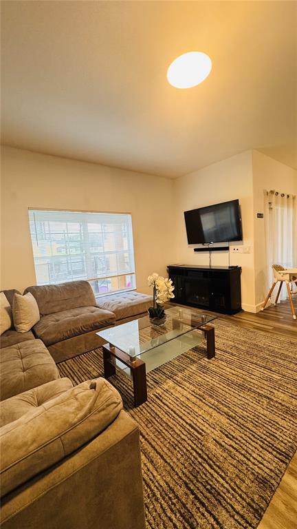 3037 BEACH PALM AVENUE, KISSIMMEE, FL — photo 5 of 30