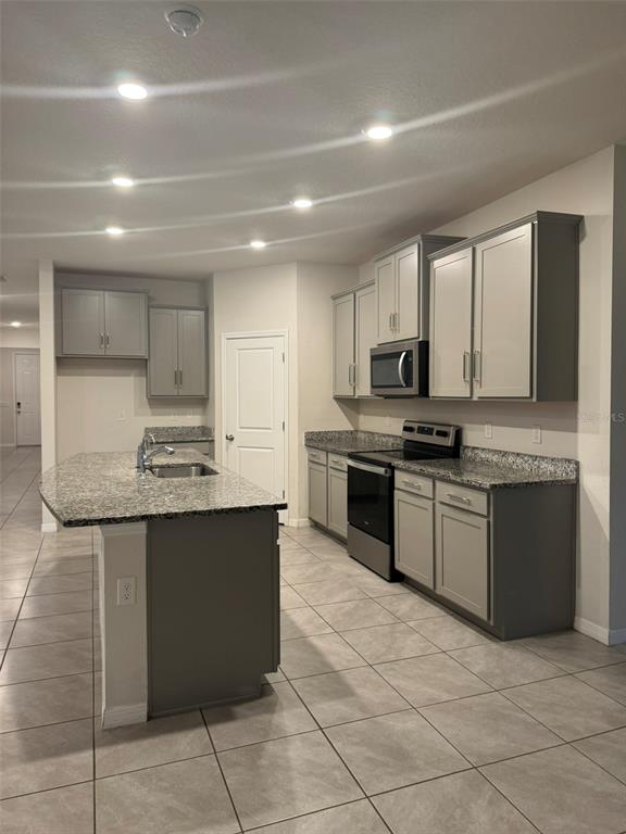 12463 SHINING WILLOW STREET, RIVERVIEW, FL — photo 5 of 30