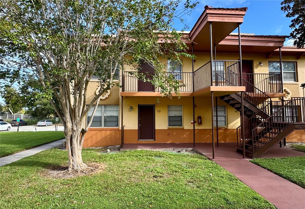 719 WYMAN COURT UNIT B