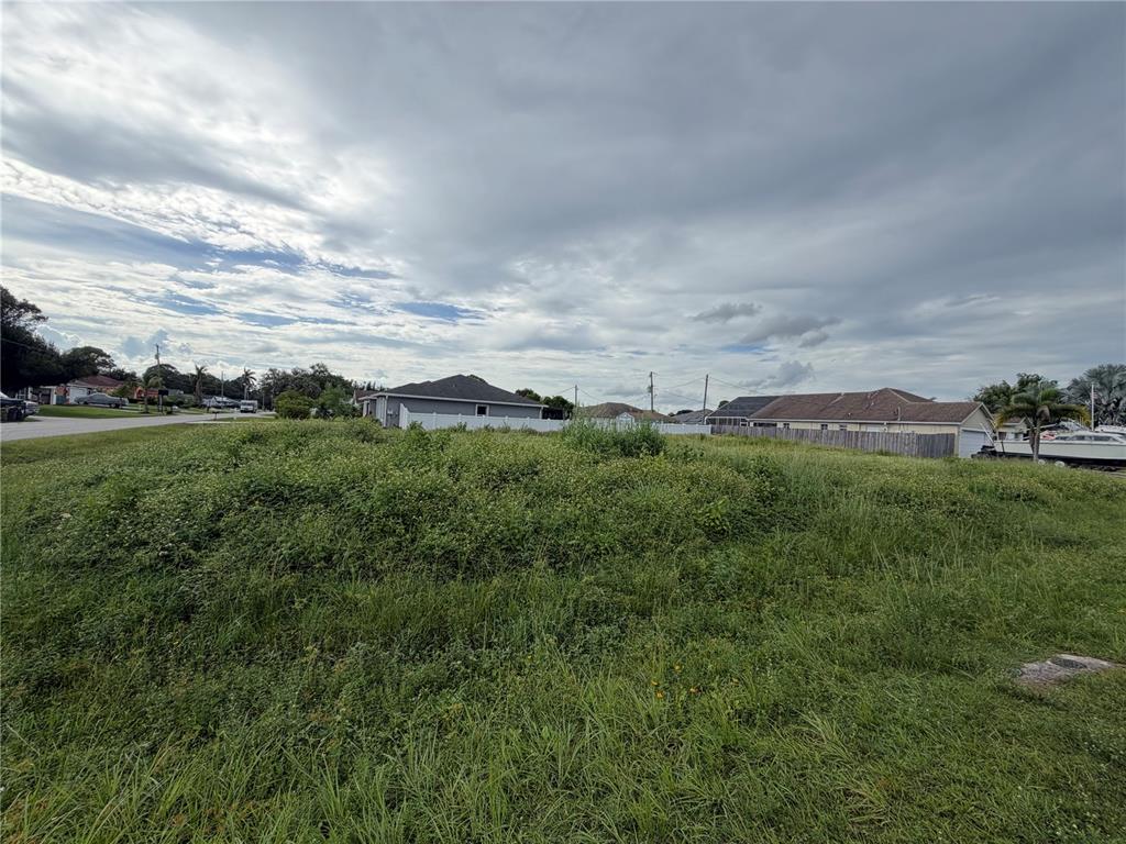 601 NW KILPATRICK AVENUE, PORT ST LUCIE, FL — photo 3 of 3