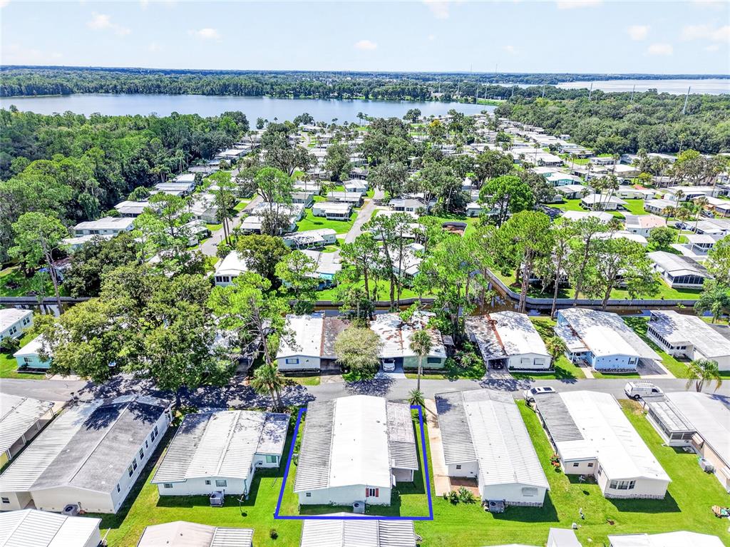 210 PALM MEADOWS DR