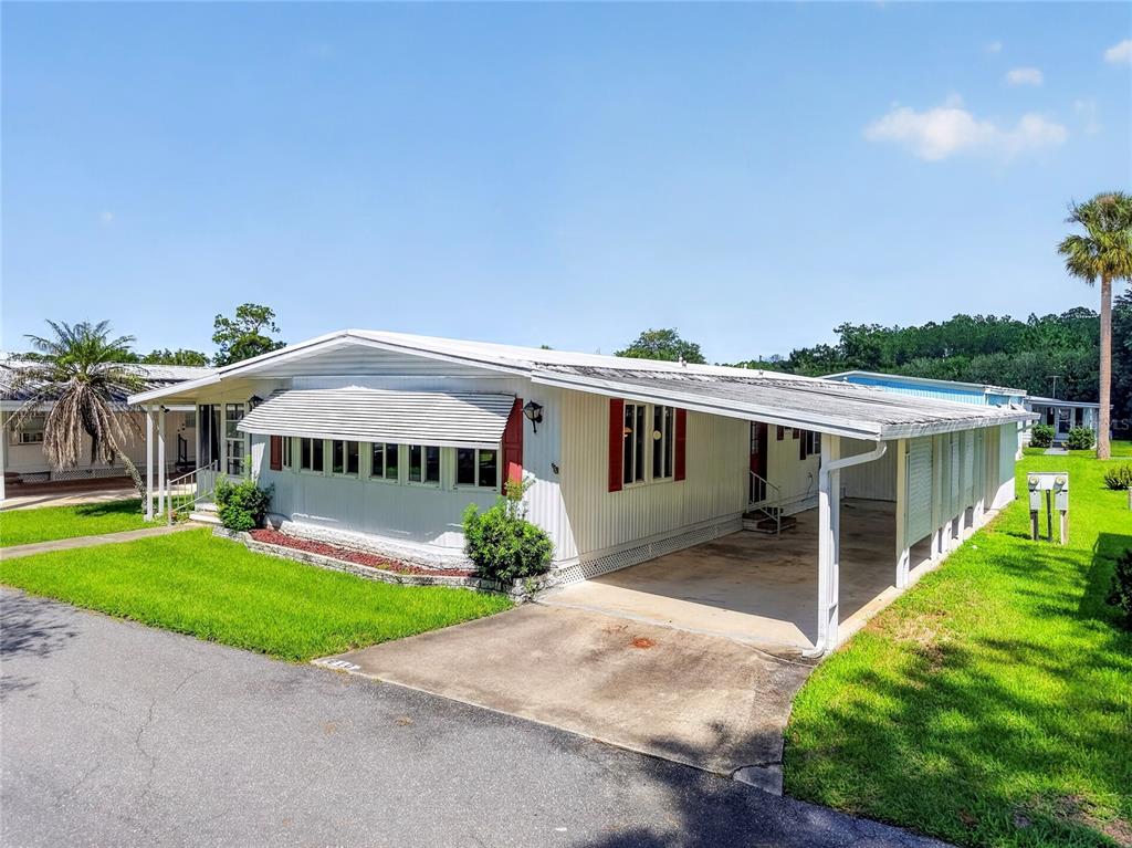 210 PALM MEADOWS DR, EUSTIS, FL — photo 3 of 30