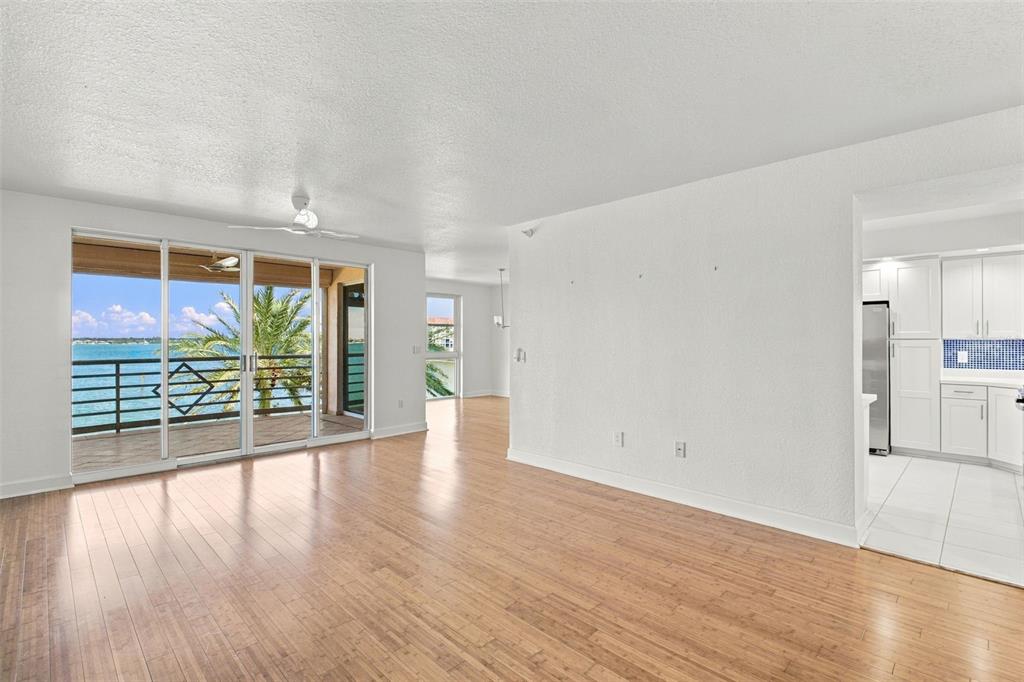 4993 BACOPA LANE S UNIT 304, ST PETERSBURG, FL — photo 4 of 30