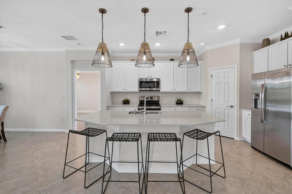 10059 CROOKED CREEK DRIVE UNIT 202, VENICE, FL — photo 5 of 30