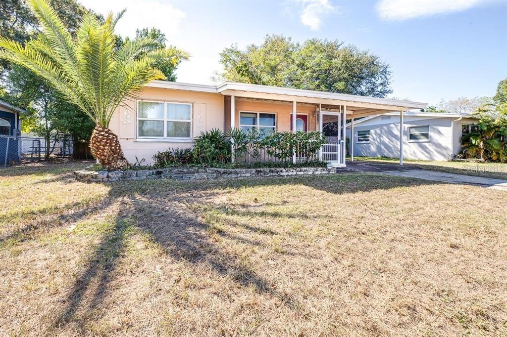 4762 54TH AVENUE N, ST PETERSBURG, FL — photo 3 of 24