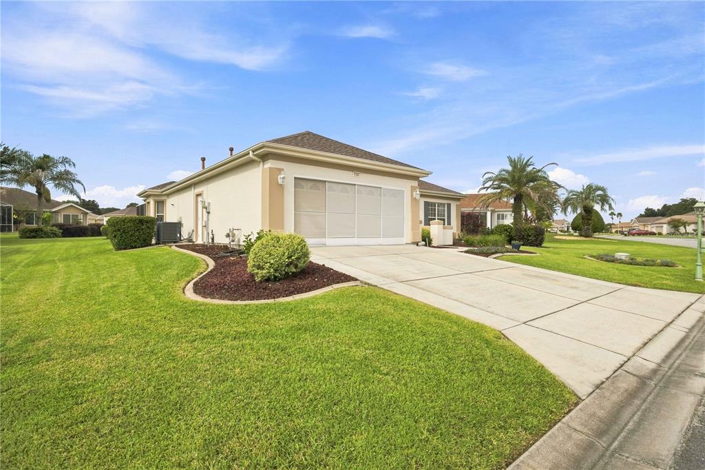 9286 SE 128TH STREET, SUMMERFIELD, FL — photo 3 of 30