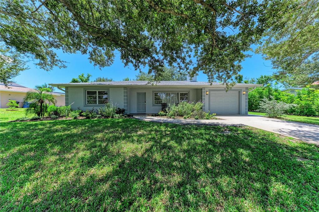 413 BAYCREST DRIVE