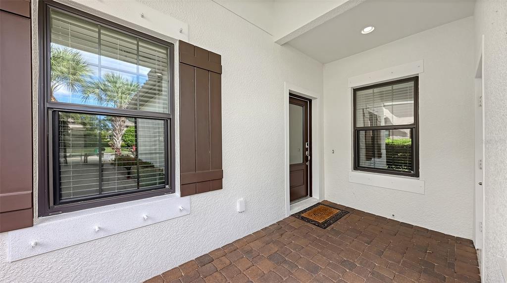 6423 POSITANO COURT, SARASOTA, FL — photo 5 of 30