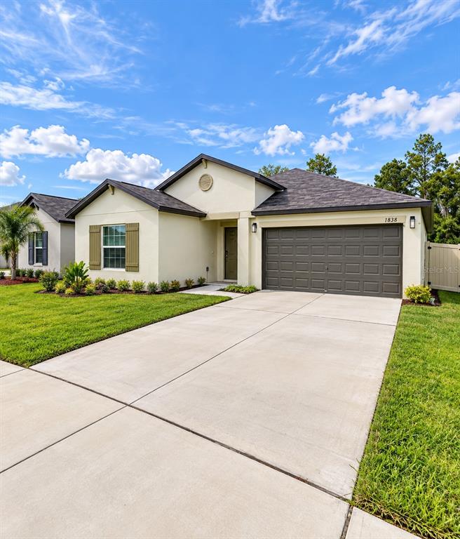 1838 RED LOOP, LAKELAND, FL — photo 2 of 19