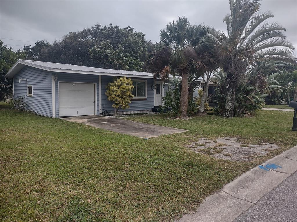 227 WOODLAND AVENUE, COCOA BEACH, FL — photo 3 of 30