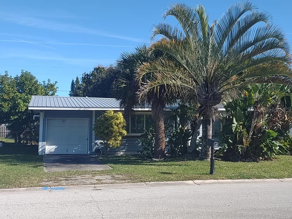 227 WOODLAND AVENUE, COCOA BEACH, FL — photo 4 of 30