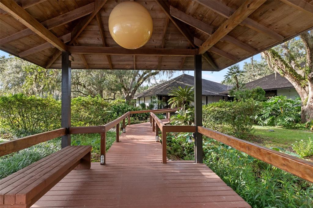 1255 N VANTAGE POINT DRIVE, CRYSTAL RIVER, FL — photo 3 of 30