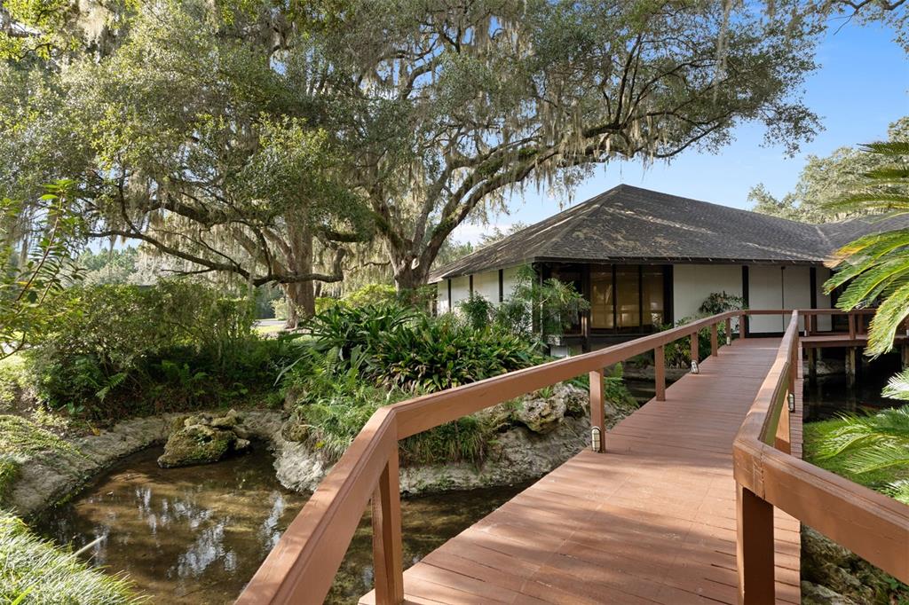 1255 N VANTAGE POINT DRIVE, CRYSTAL RIVER, FL — photo 4 of 30