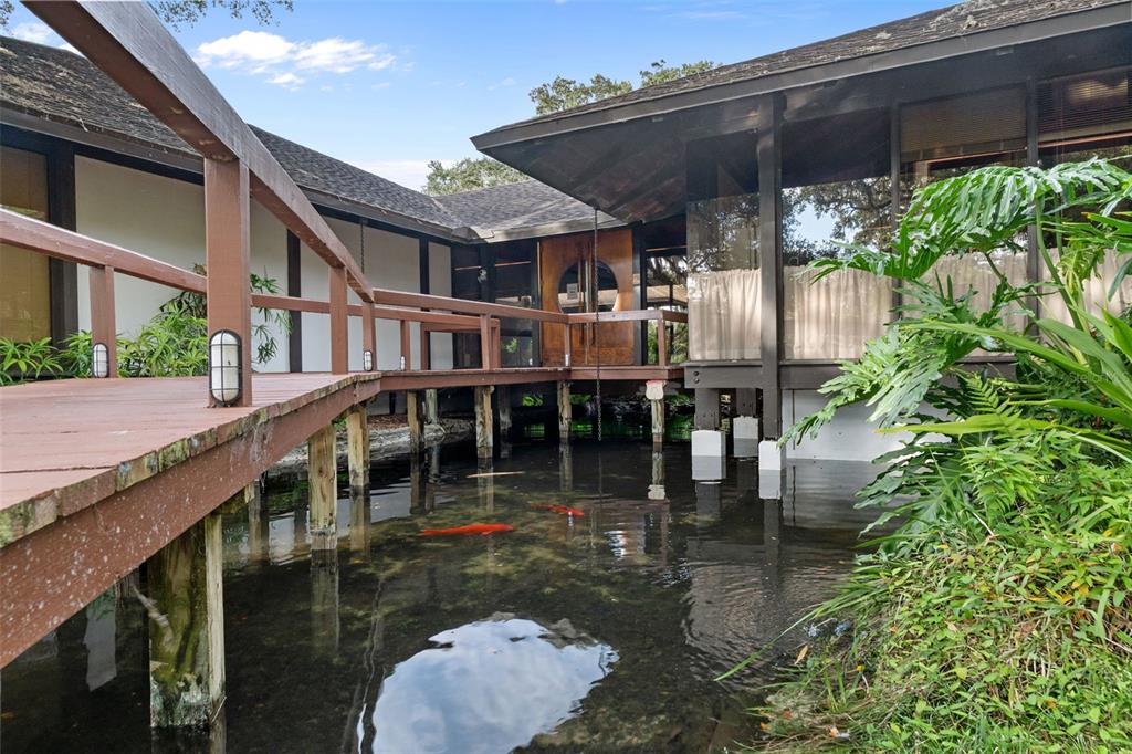 1255 N VANTAGE POINT DRIVE, CRYSTAL RIVER, FL — photo 5 of 30
