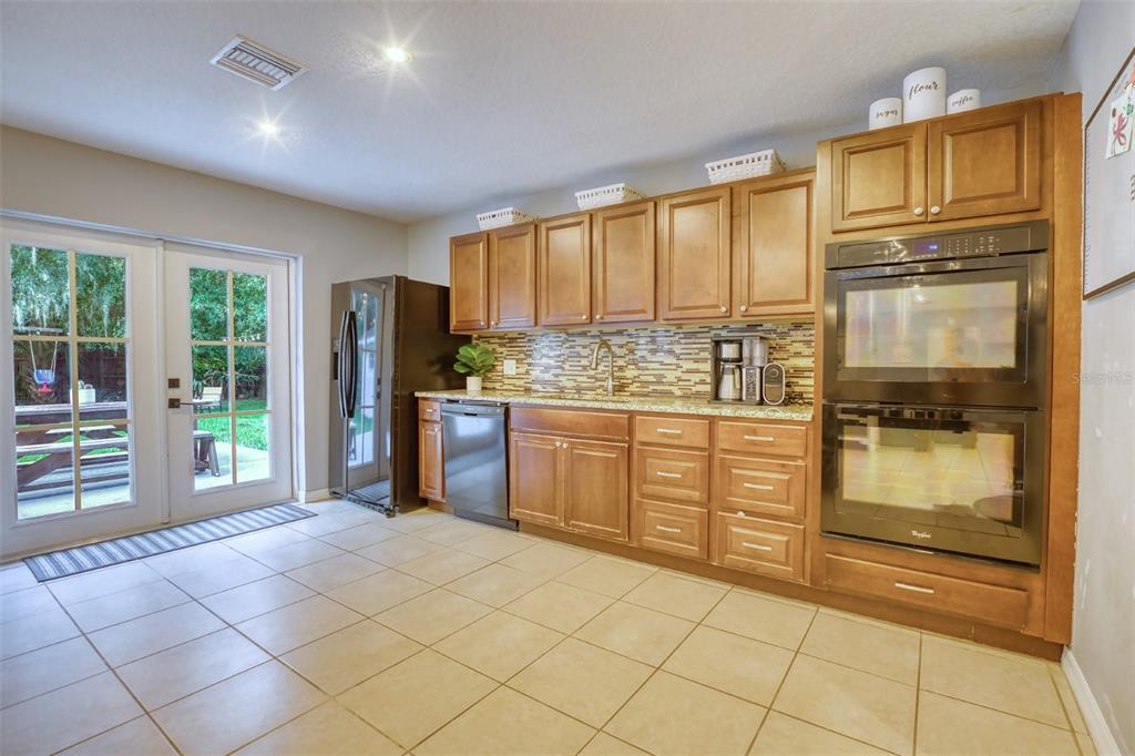 398 PALM DRIVE, OVIEDO, FL — photo 2 of 30