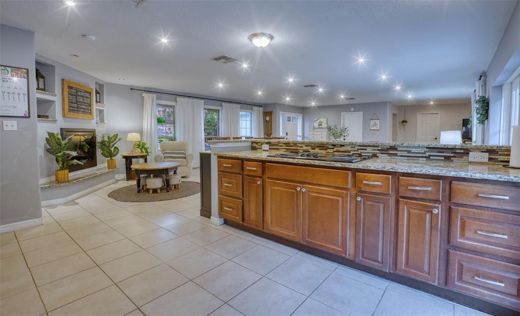 398 PALM DRIVE, OVIEDO, FL — photo 5 of 30