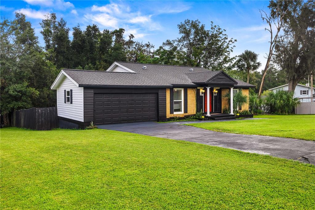 1829 SE 6TH AVENUE, OCALA, FL — photo 2 of 30