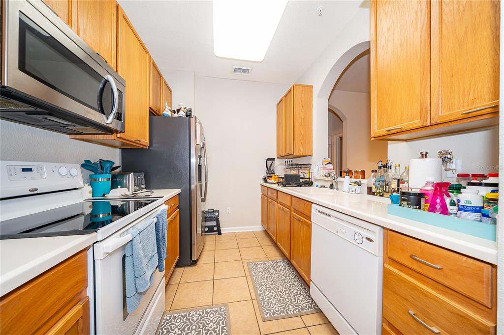 2586 ROBERT TRENT JONES DRIVE UNIT 1115, ORLANDO, FL — photo 4 of 22
