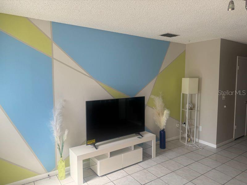 11316 GRANDVILLE DRIVE, TEMPLE TERRACE, FL — photo 5 of 18
