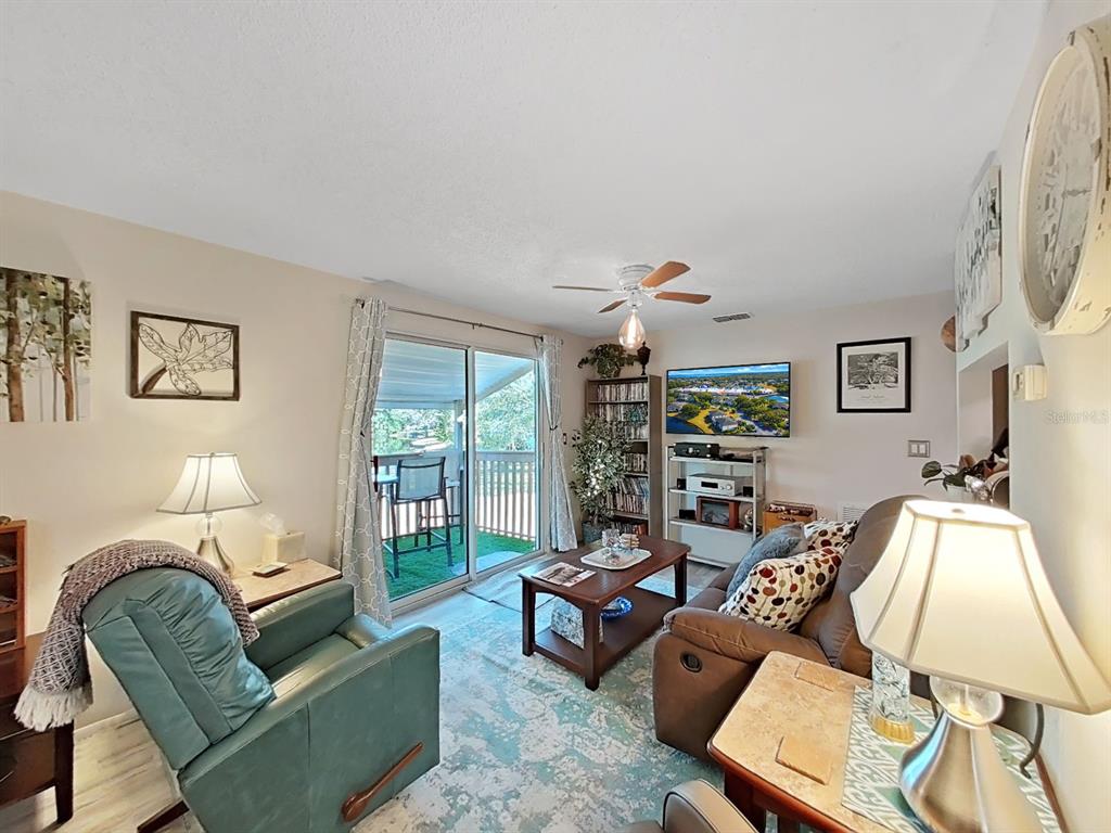 129 CAMPHOR CIRCLE UNIT C, OLDSMAR, FL — photo 5 of 30