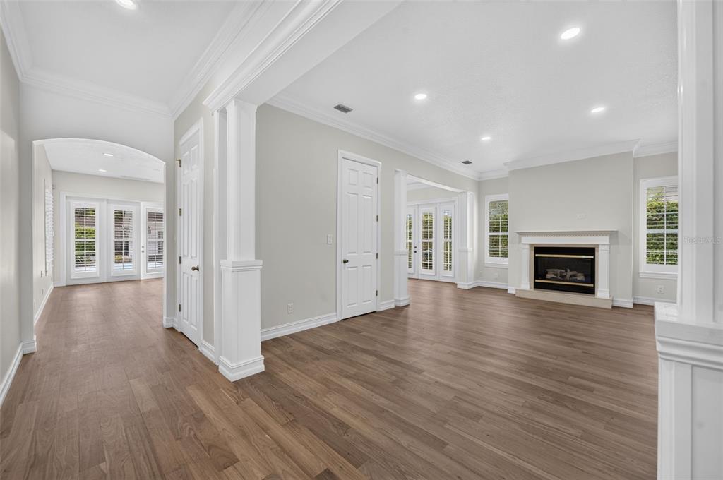 440 CLARENDON AVENUE, WINTER PARK, FL — photo 5 of 30