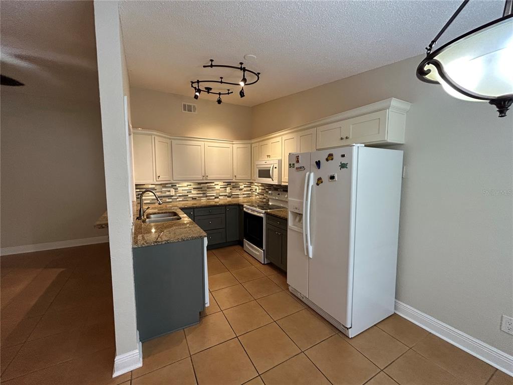 3051 AUTUMN COURT, WINTER PARK, FL — photo 2 of 18