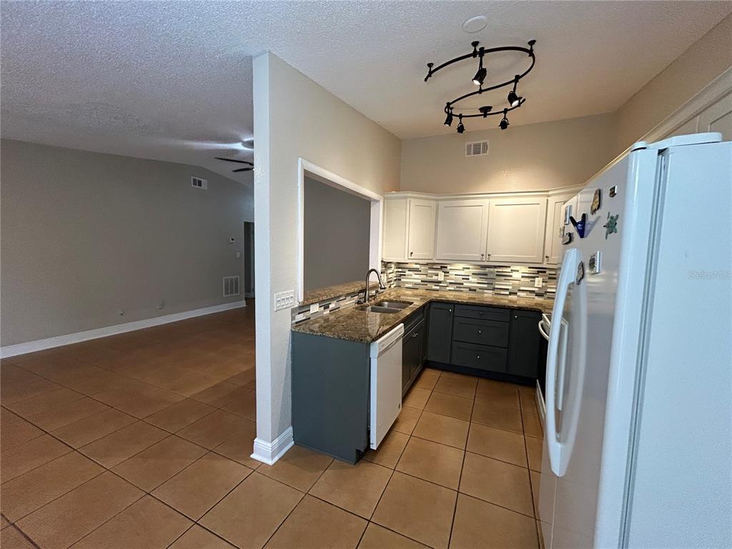 3051 AUTUMN COURT, WINTER PARK, FL — photo 4 of 18