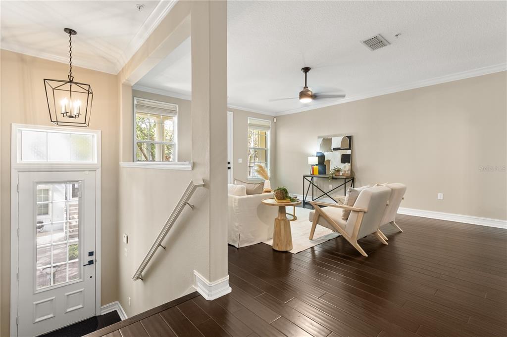 2084 BRINK ALLEY, ORLANDO, FL — photo 4 of 38